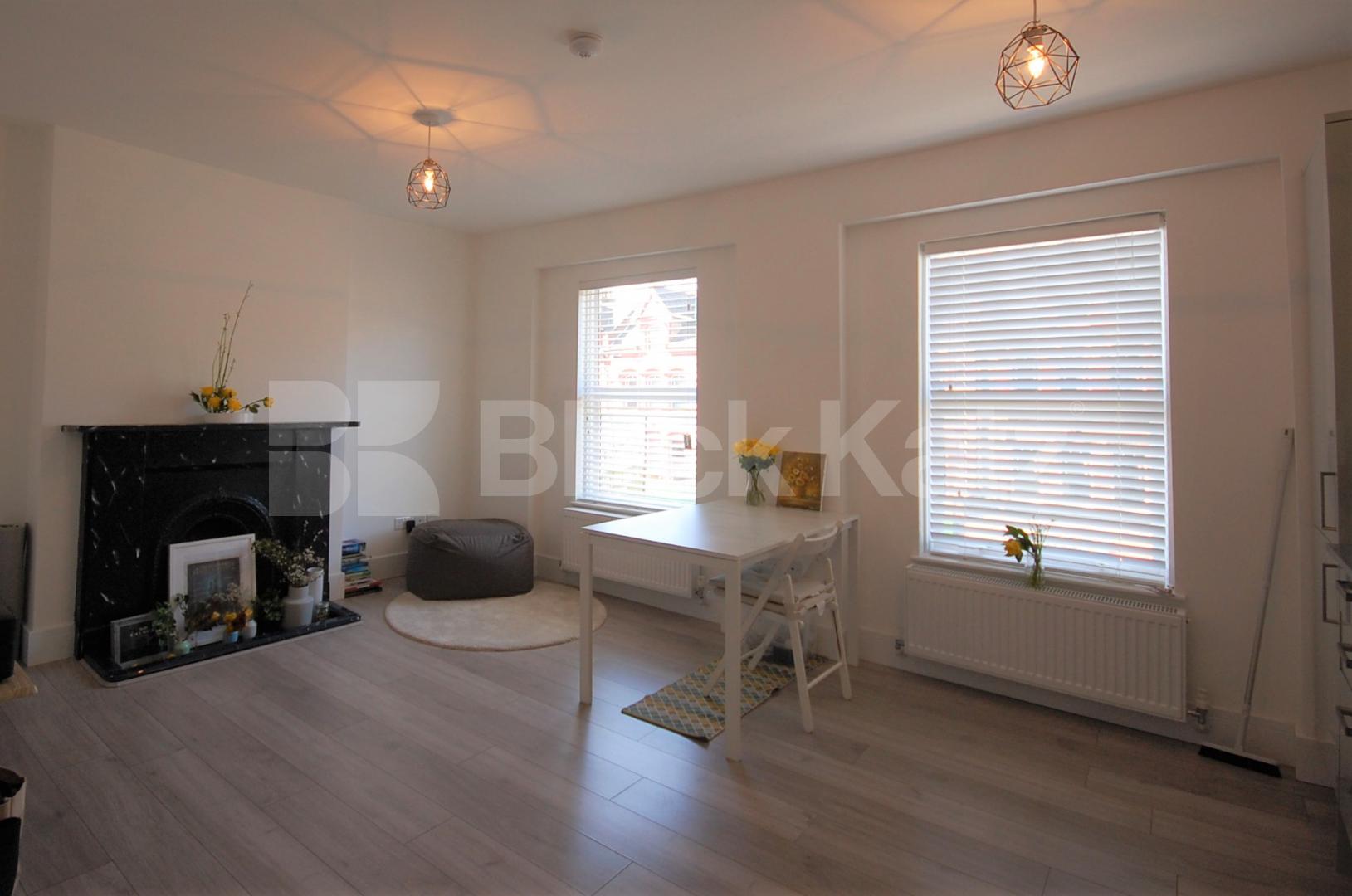 			NEW INSTRUCTION!, 1 Bedroom, 1 bath, 1 reception Apartment			 Ferme Park Road N4, FINSBURY PARK